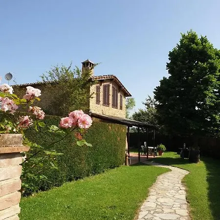Casa vacanze Il Tiglio Bianco *